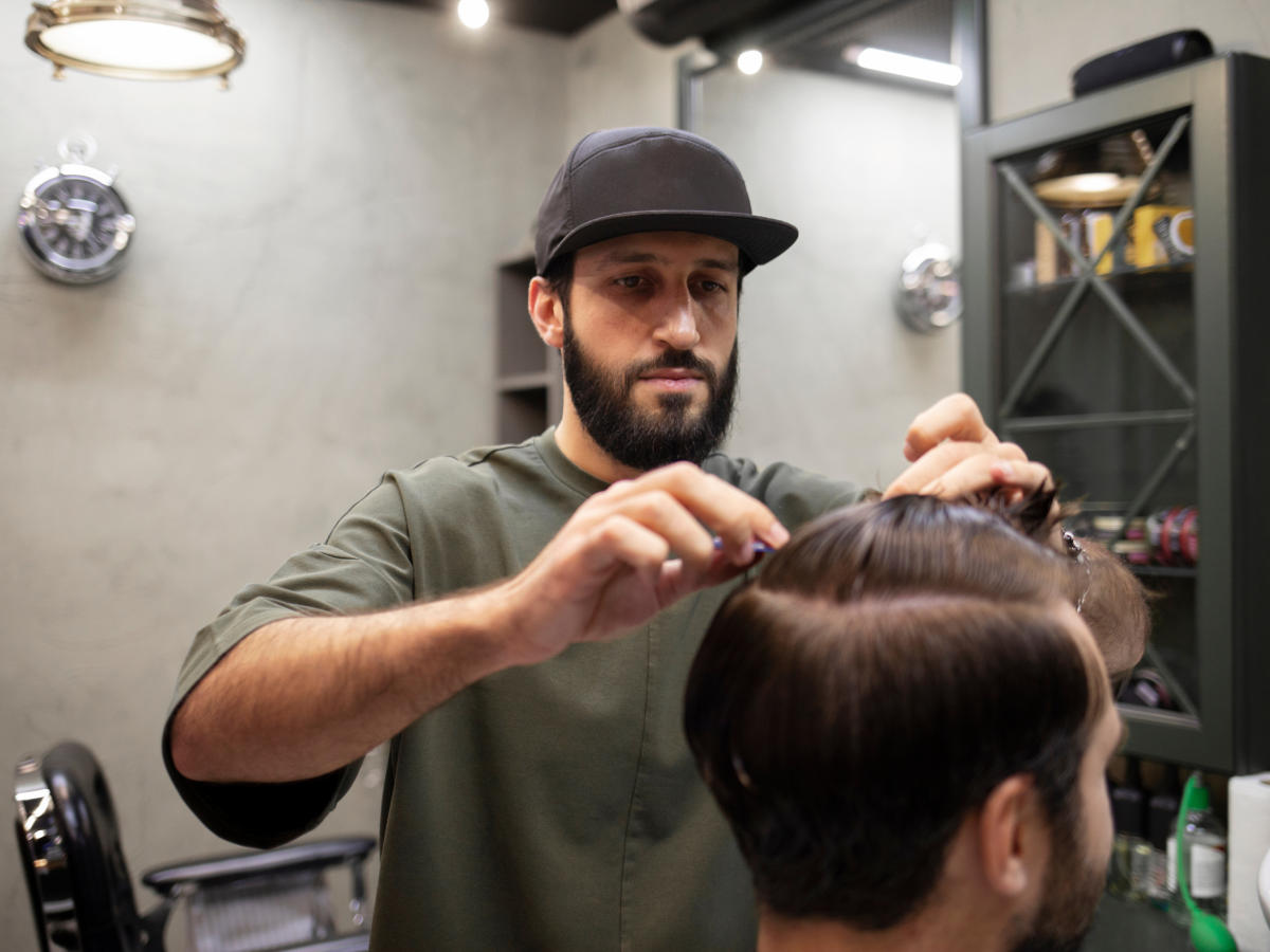 Sustainable & Smart Grooming: Eco-Friendly Haircut Services for Men